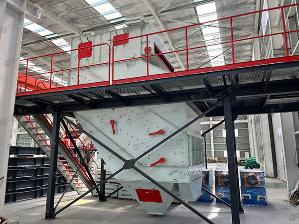 高頻篩，細(xì)物料篩分專家，效率高還不堵孔